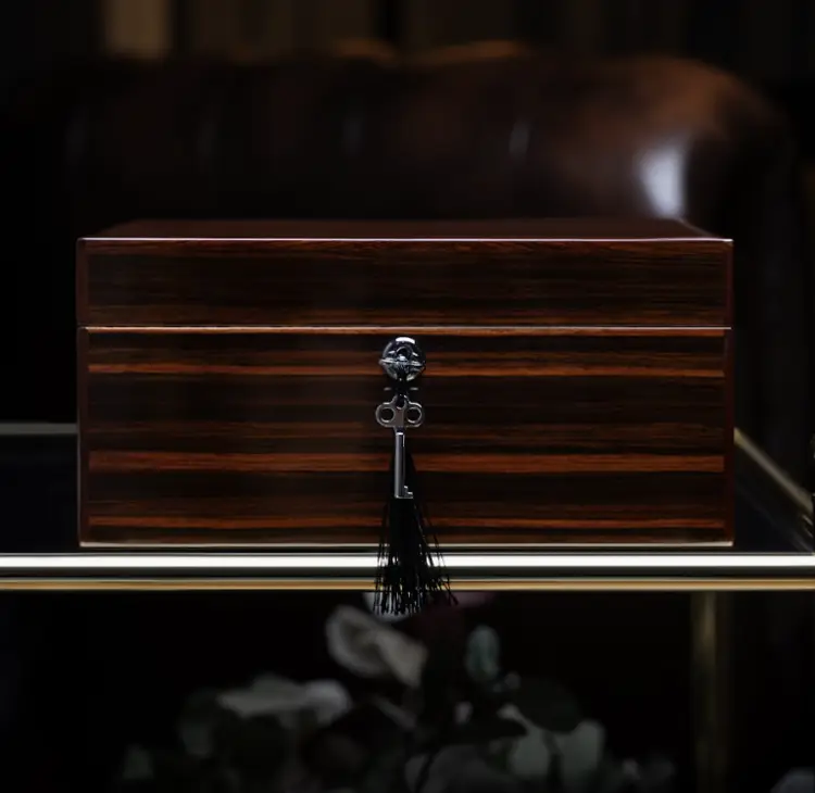 Savinelli Humidor London med lås och nyckel