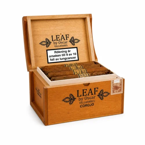 Leaf by Oscar Valladares Corojo Toro
